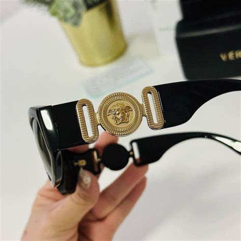 ochelari versace romania